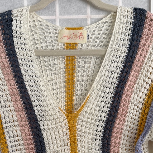 Bohemian Tassel Crochet Beach Cover-Up - Picture 4 of 6